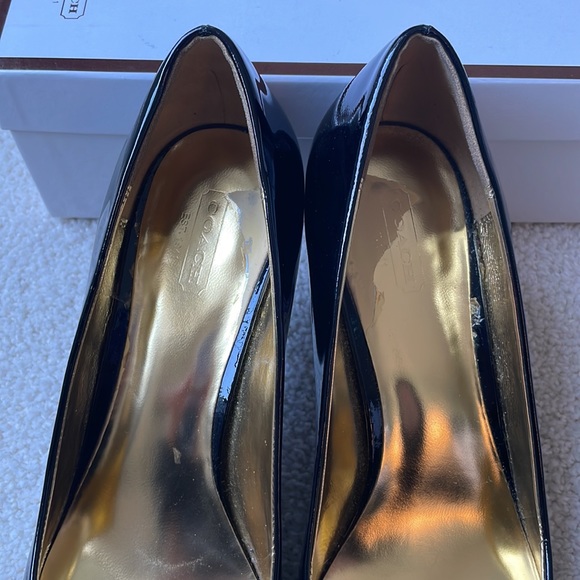 Coach Black Patent Leather Round Toe Heels Pumps Size 10 with Box - Picture 6 of 6